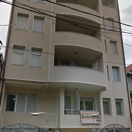 Apartament Autokomanda